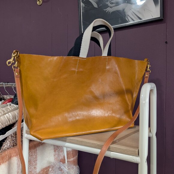 Clare V Handbags - Clare V. Bateau Tote Bag Tan Black White Handle Strap Medium Crossbody Leather